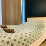 Grand Appartement Chaleureux Proche Centre - Wifi